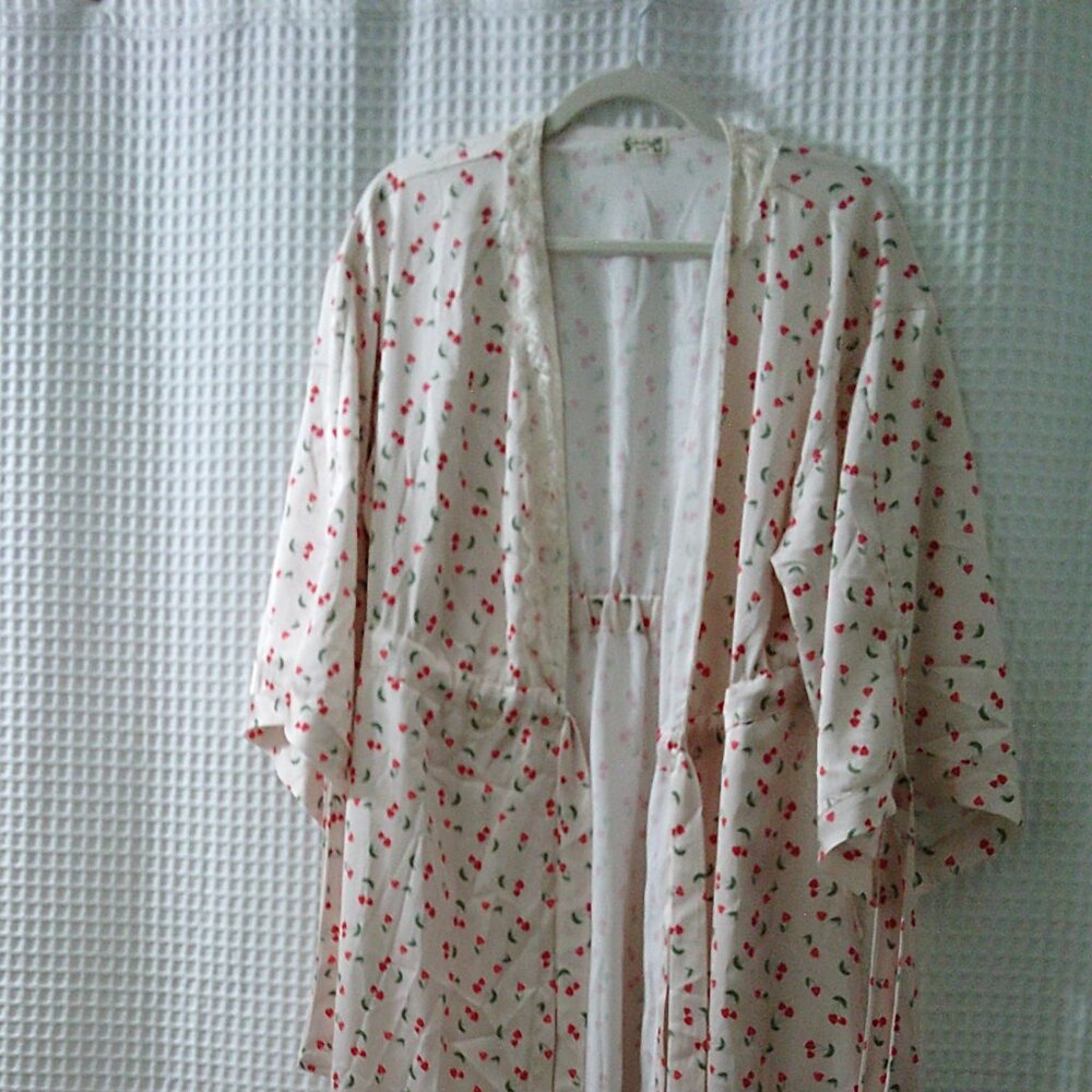 Intimately Free People First Blush Robe - Picture 5 of 6